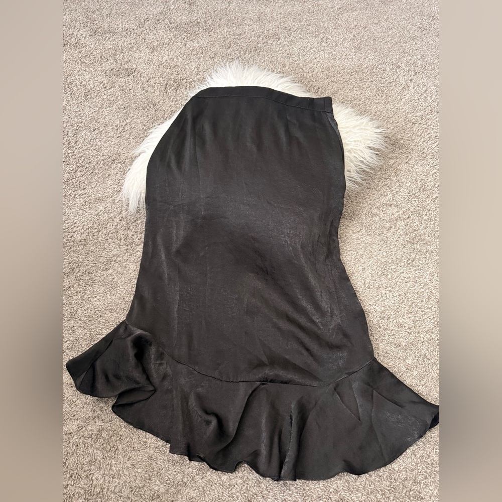 Forever 21 Black High-Low Ruffle Skirt - Picture 4 of 4